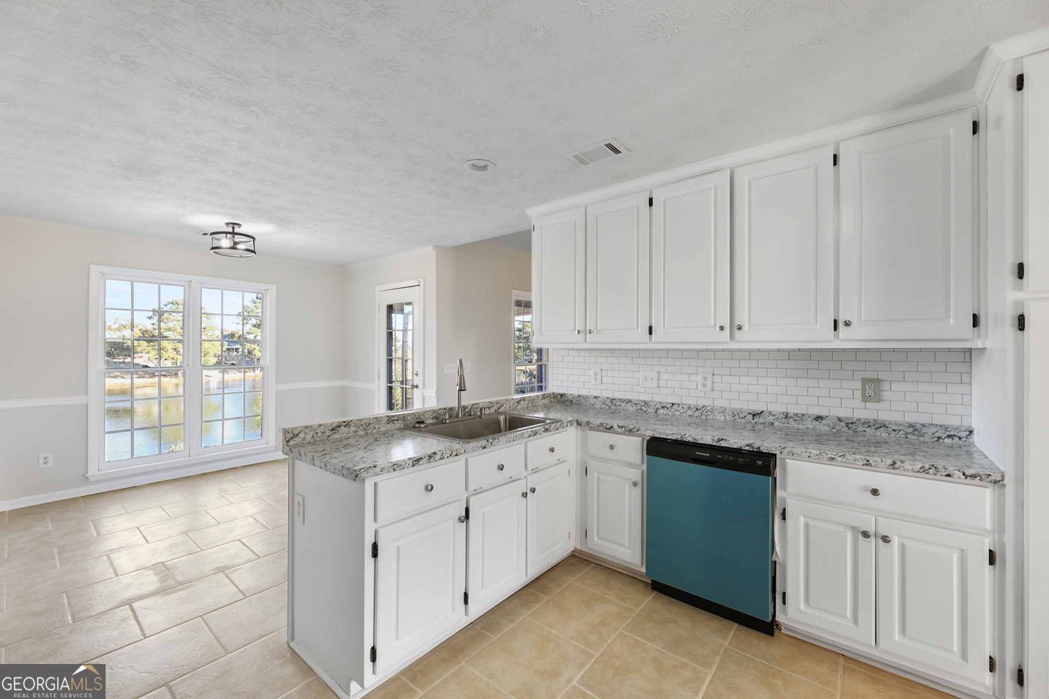 7988 Westlake Drive Property Photo 22