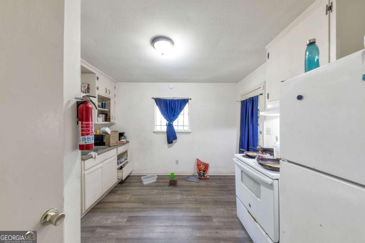 1097 Cordova Street Sw Property Photo 19