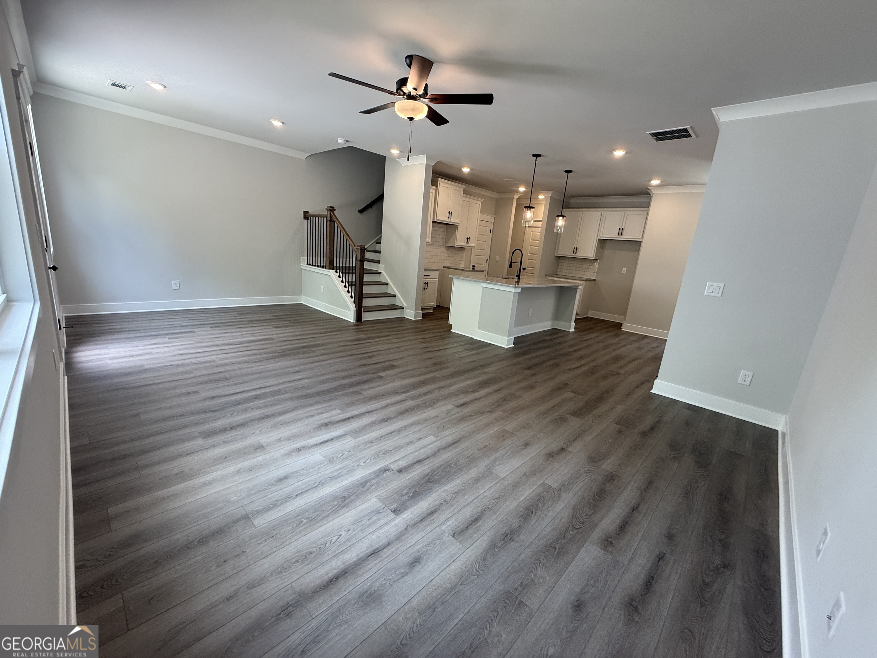 343 Brook Landing Circle Property Photo 12