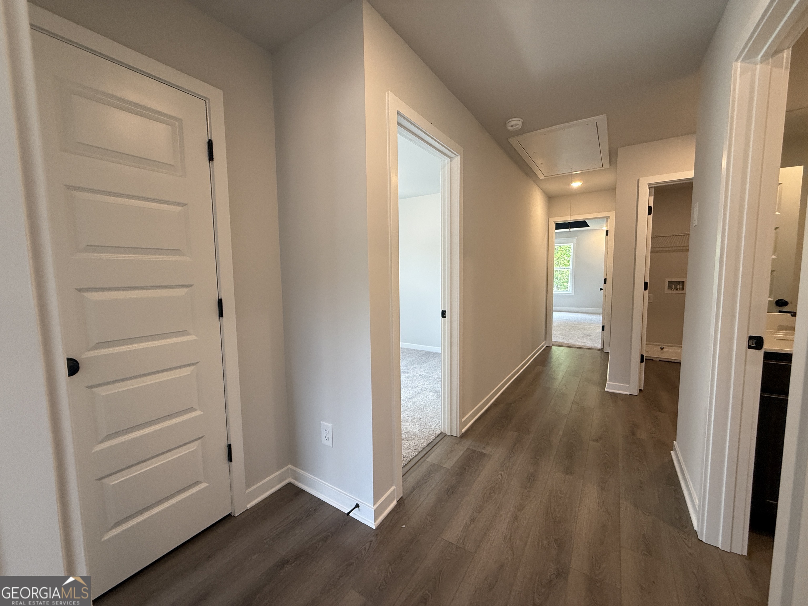 343 Brook Landing Circle Property Photo 22