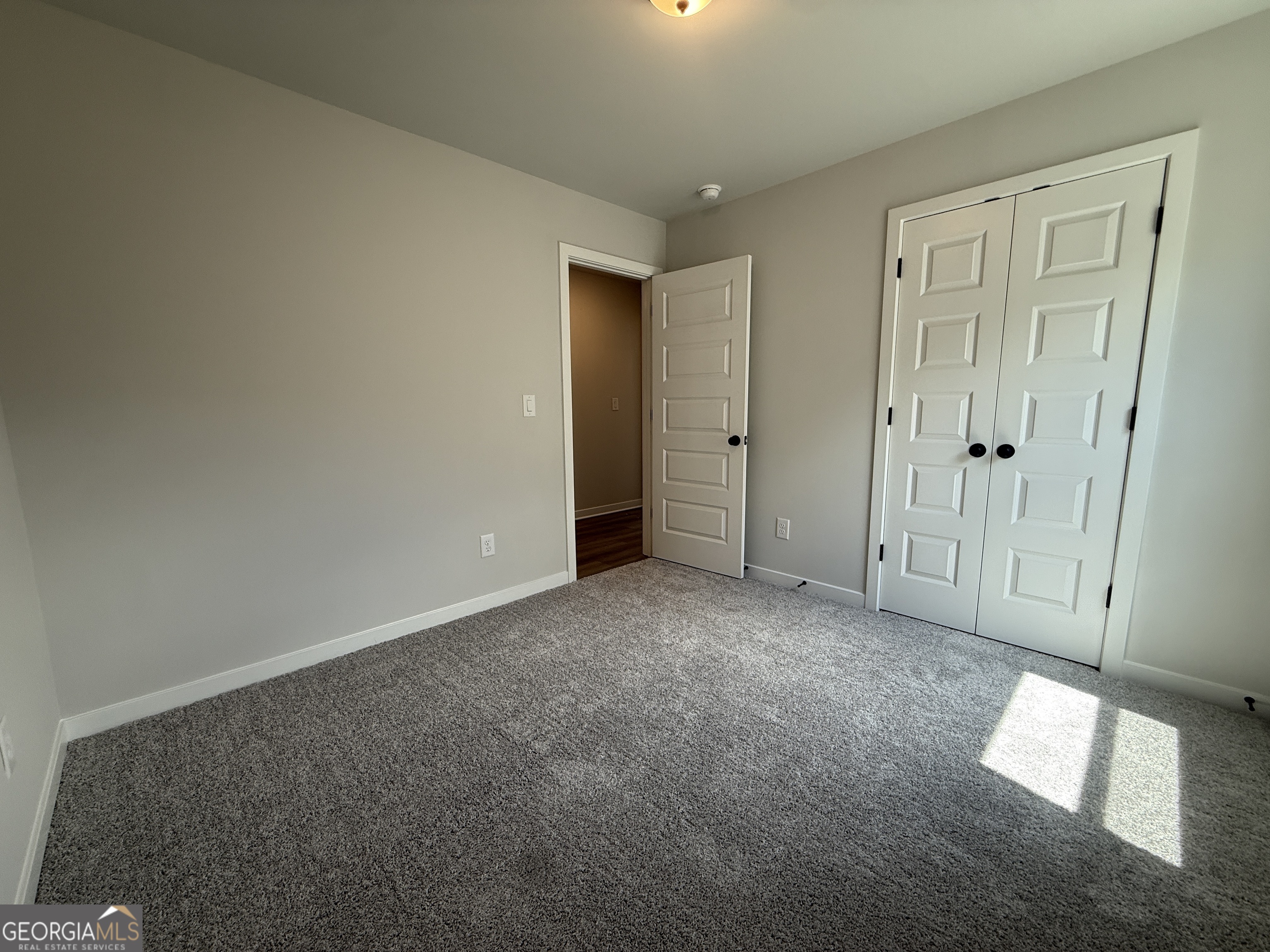 343 Brook Landing Circle Property Photo 24
