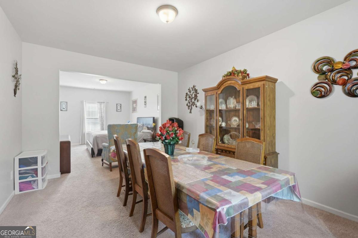 17 Bartlett Drive Property Photo 16