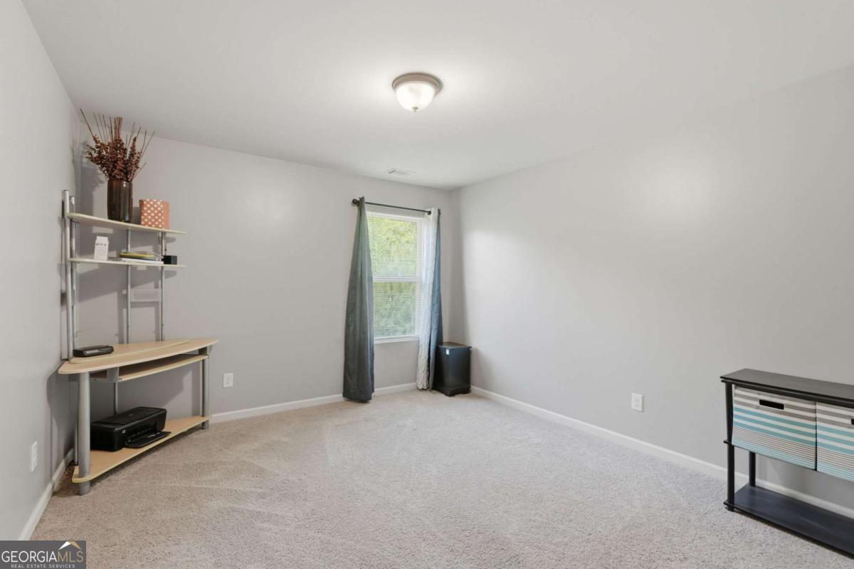 17 Bartlett Drive Property Photo 27