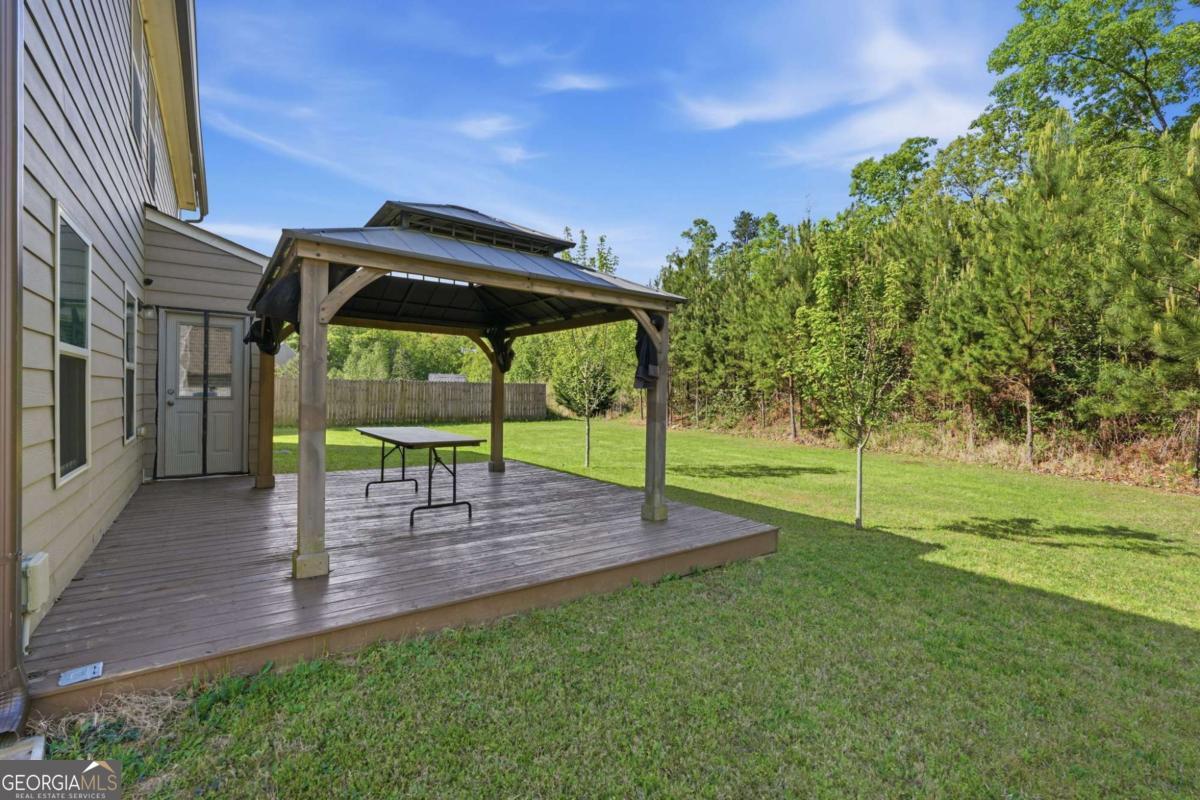 17 Bartlett Drive Property Photo 35