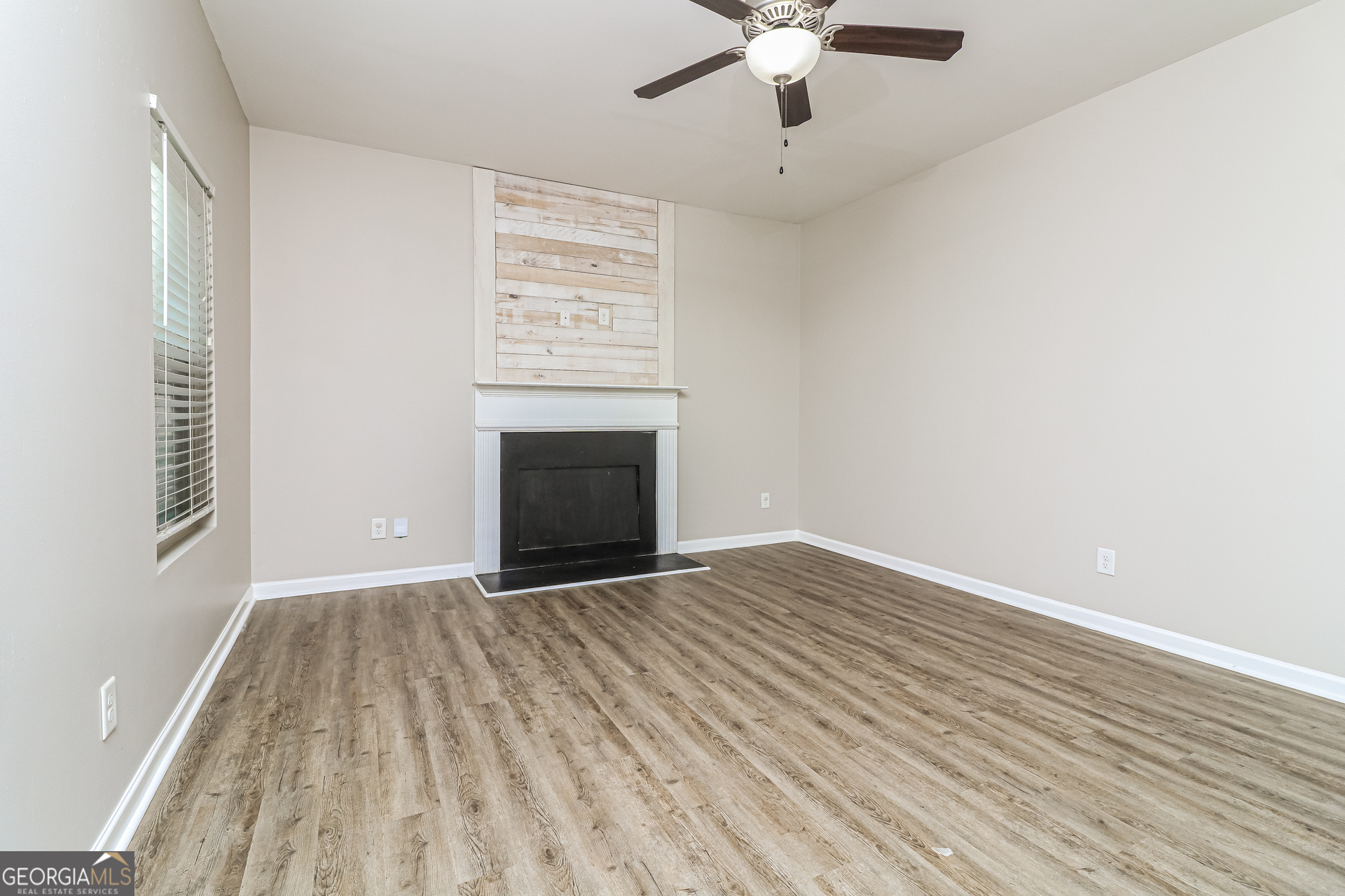 403 Westridge Circle Property Photo 4