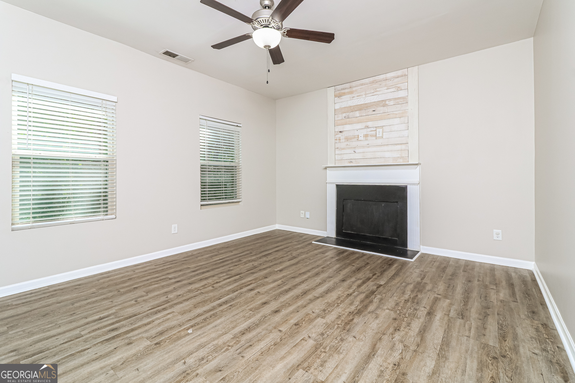 403 Westridge Circle Property Photo 6