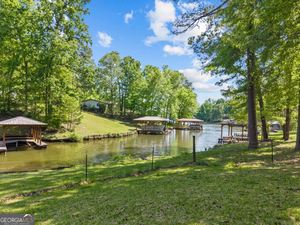 103 Little River Drive Property Photo 11