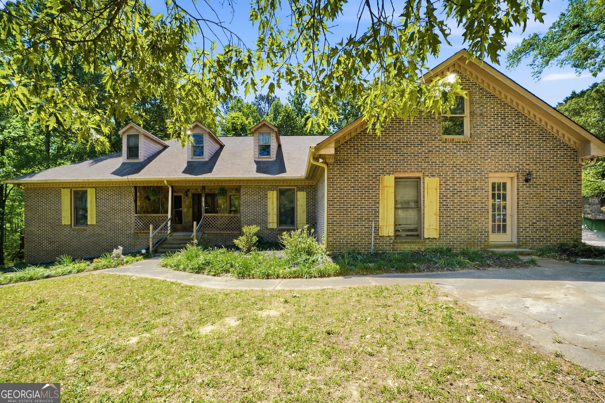 2737 John Petree Road Property Photo 1