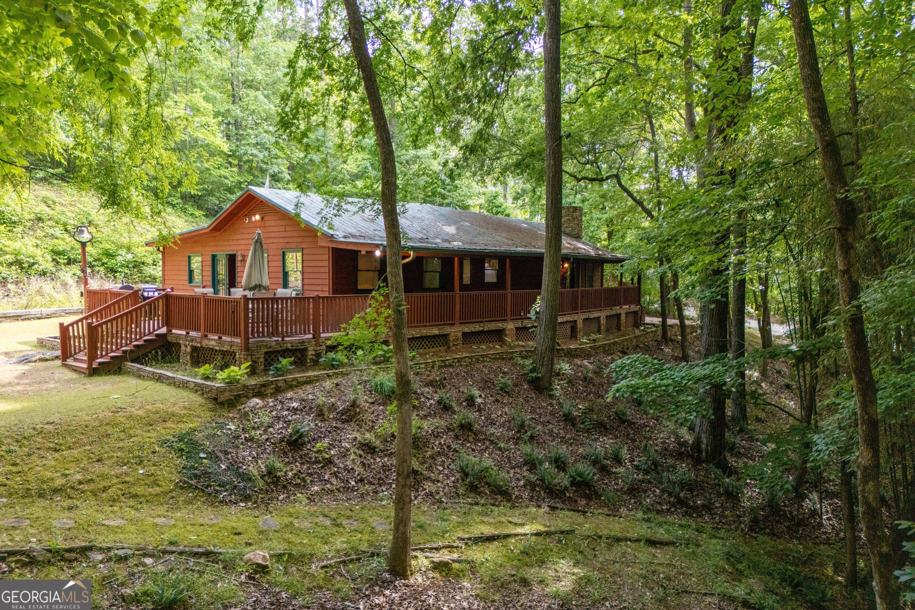 20 Clark Hill Road Property Photo 1