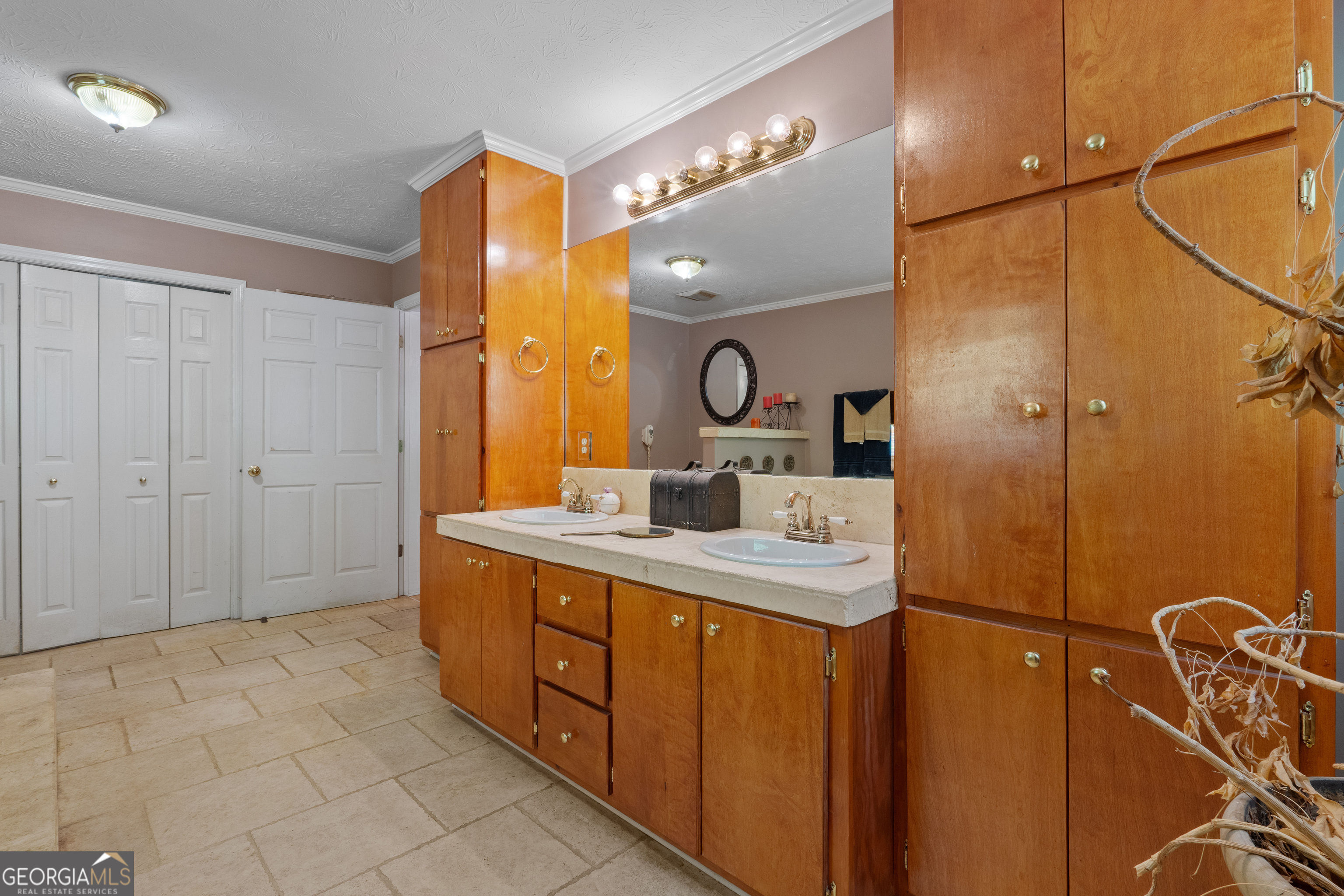 20 Clark Hill Road Property Photo 48