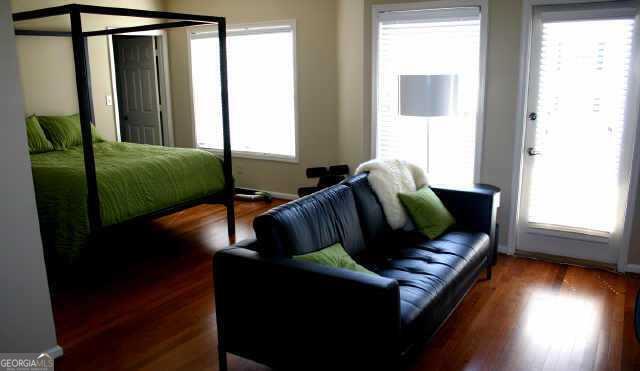 1250 Parkwood Circle Se # 1102 Property Photo 1