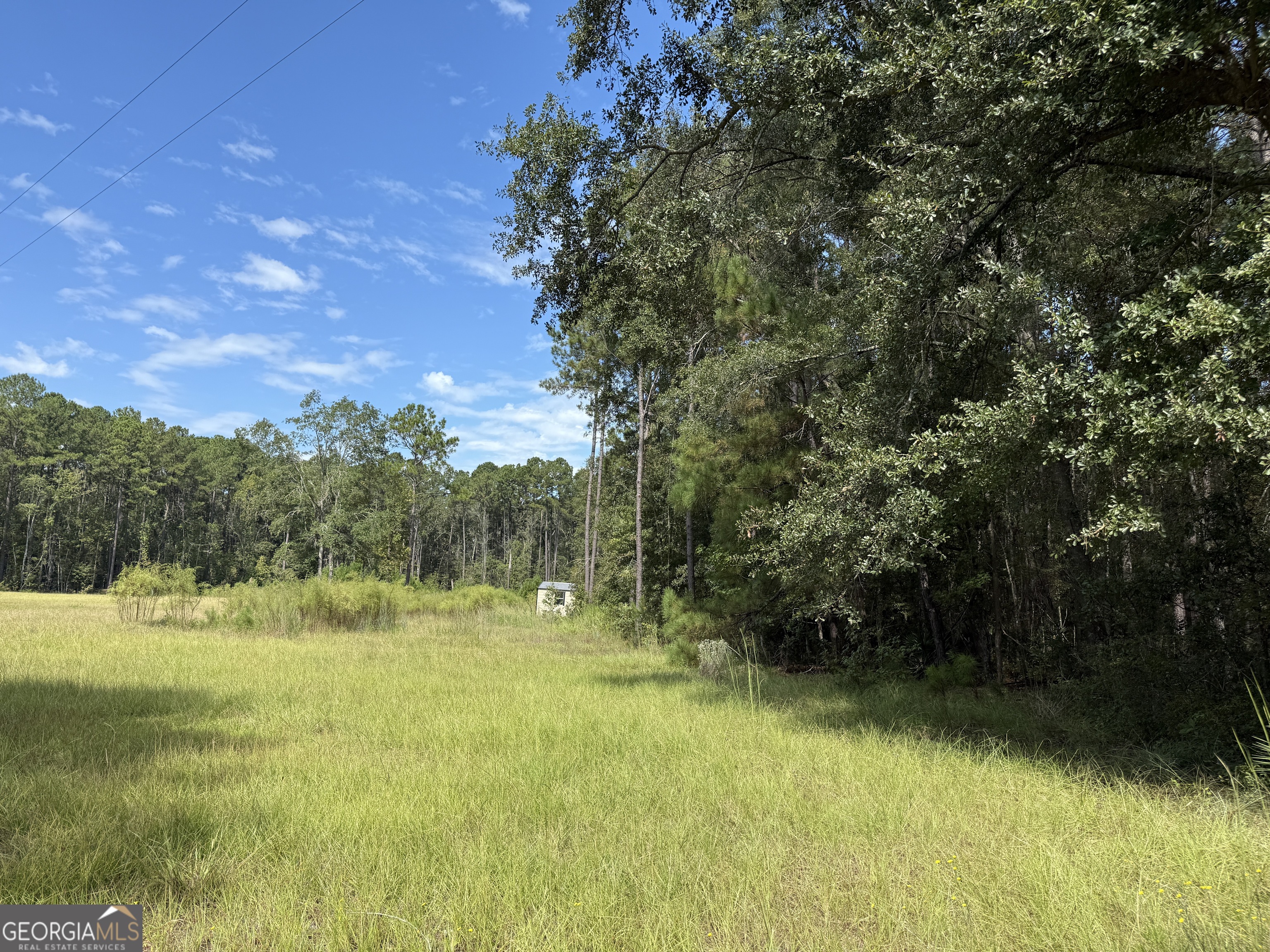 124 Oak Street Property Photo 3