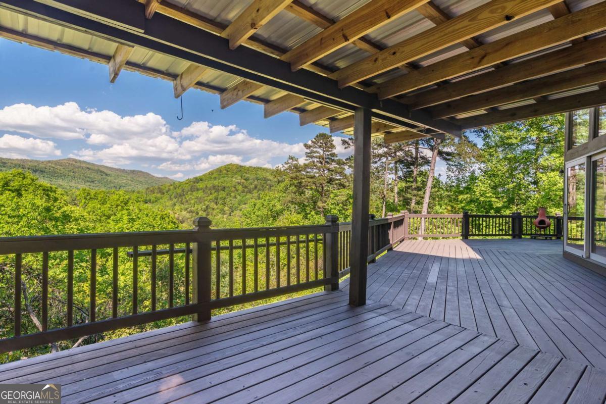 410 Falling Springs Property Photo 30