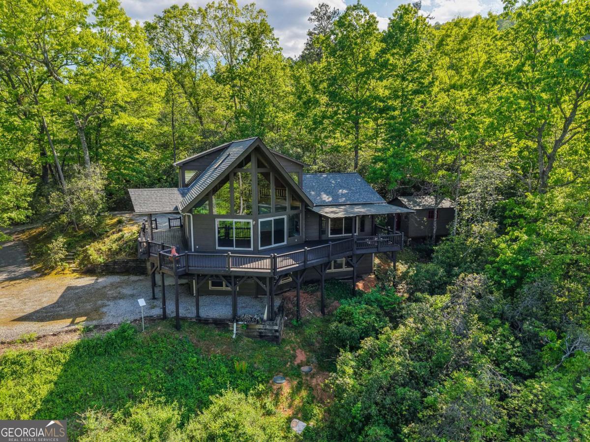 410 Falling Springs Property Photo 51