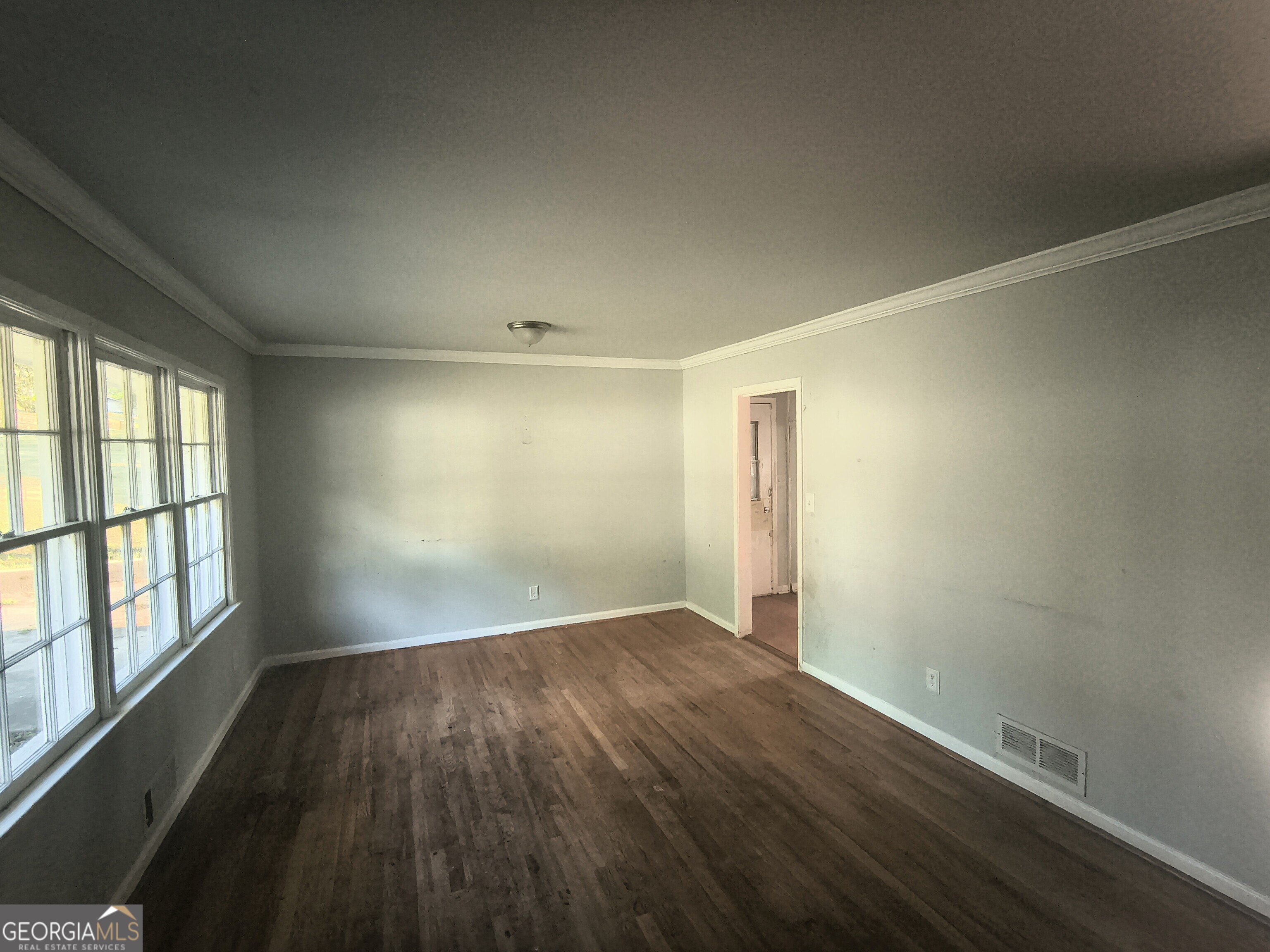 363 River Road Property Photo 6