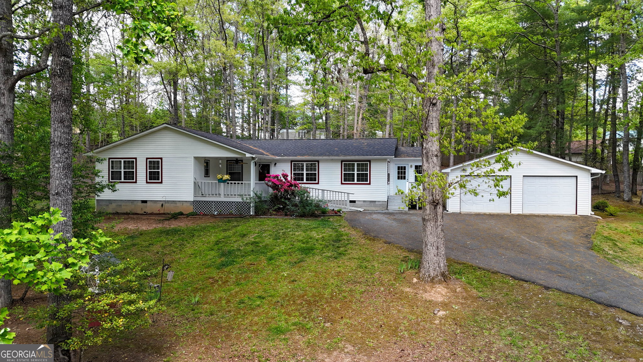 104 Country Corners Road Property Photo 1