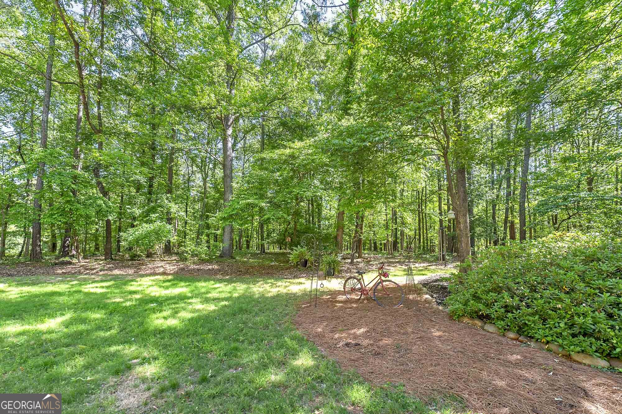 75 Allie Drive Property Photo 10