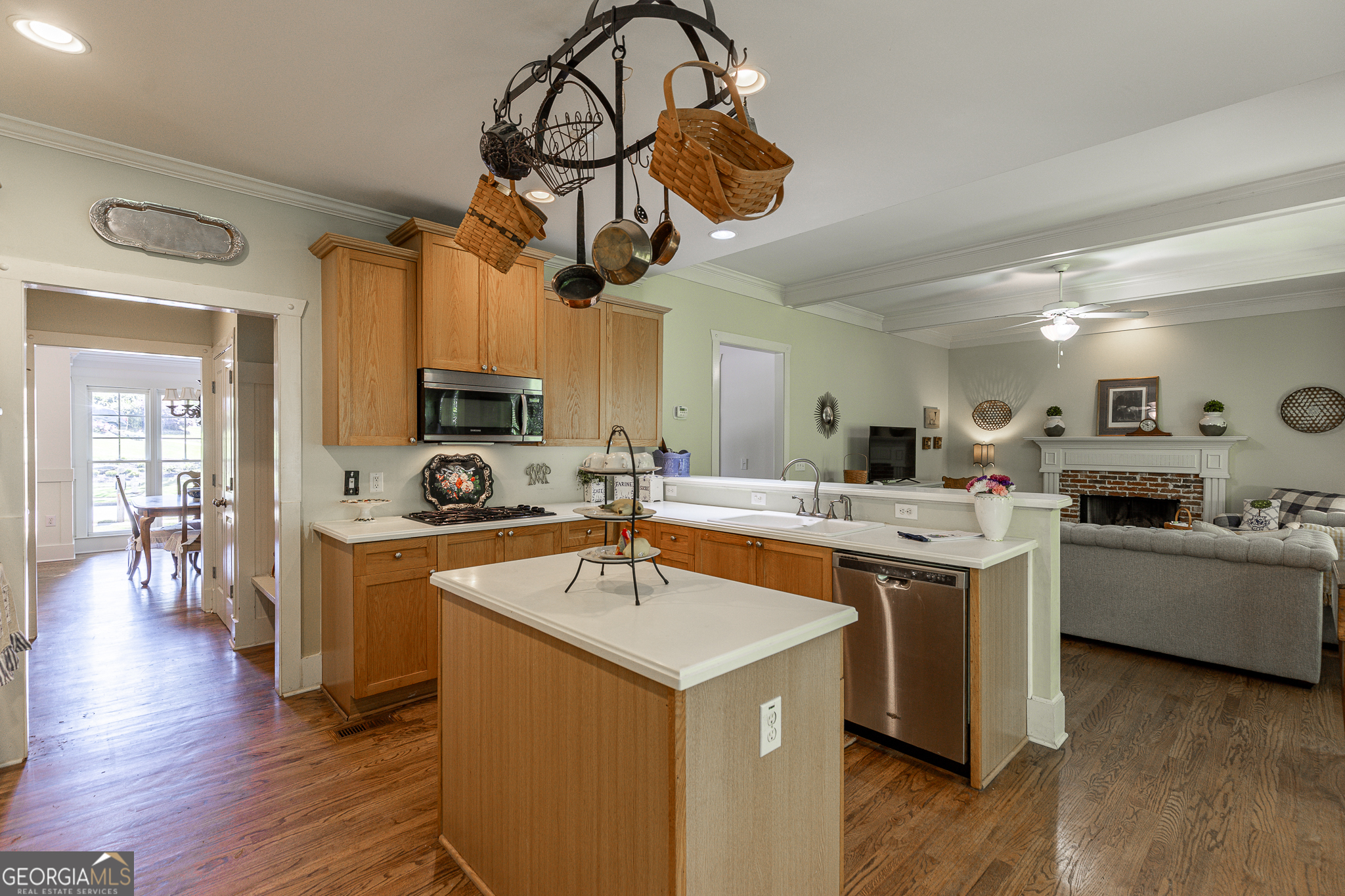 5939 Grand Loop Road Property Photo 12