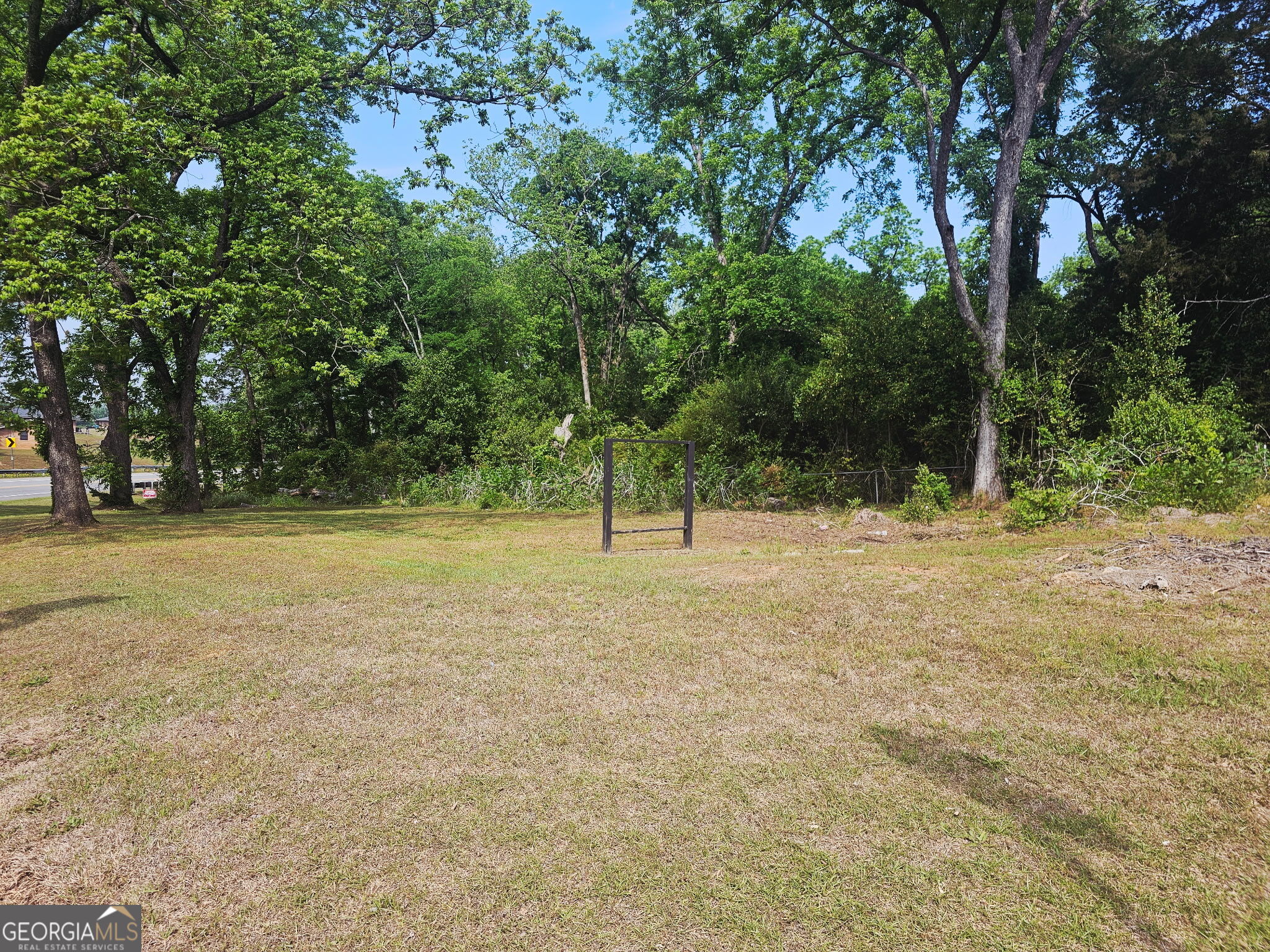 300 N Pickens Street Property Photo 2