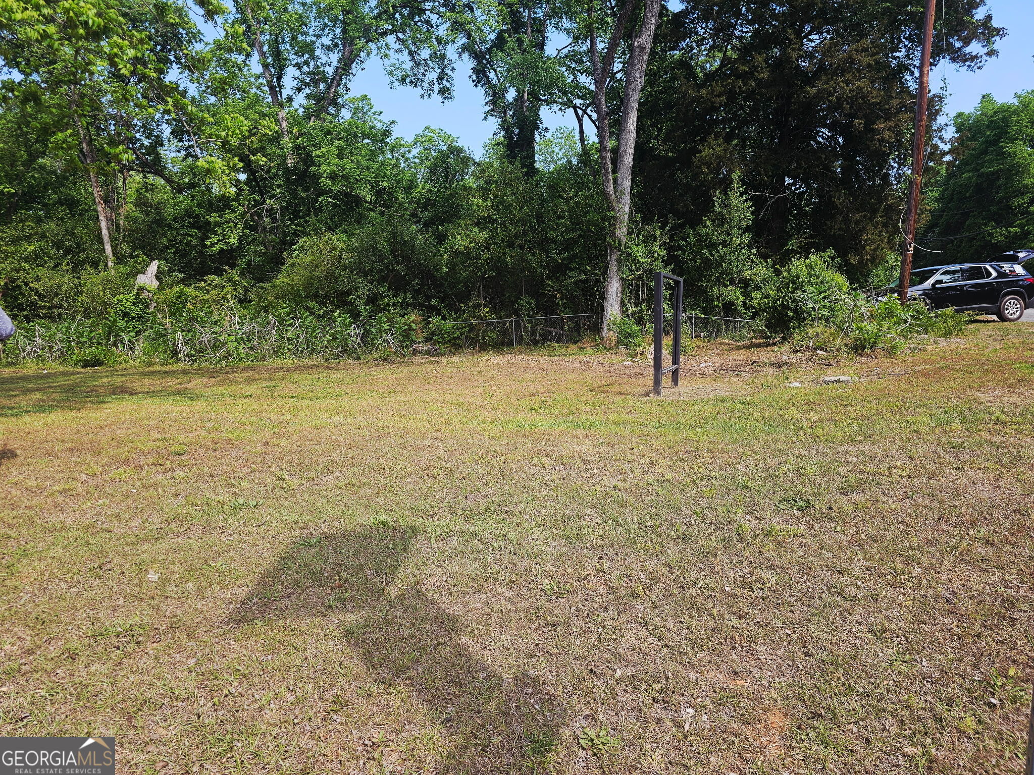 300 N Pickens Street Property Photo 3