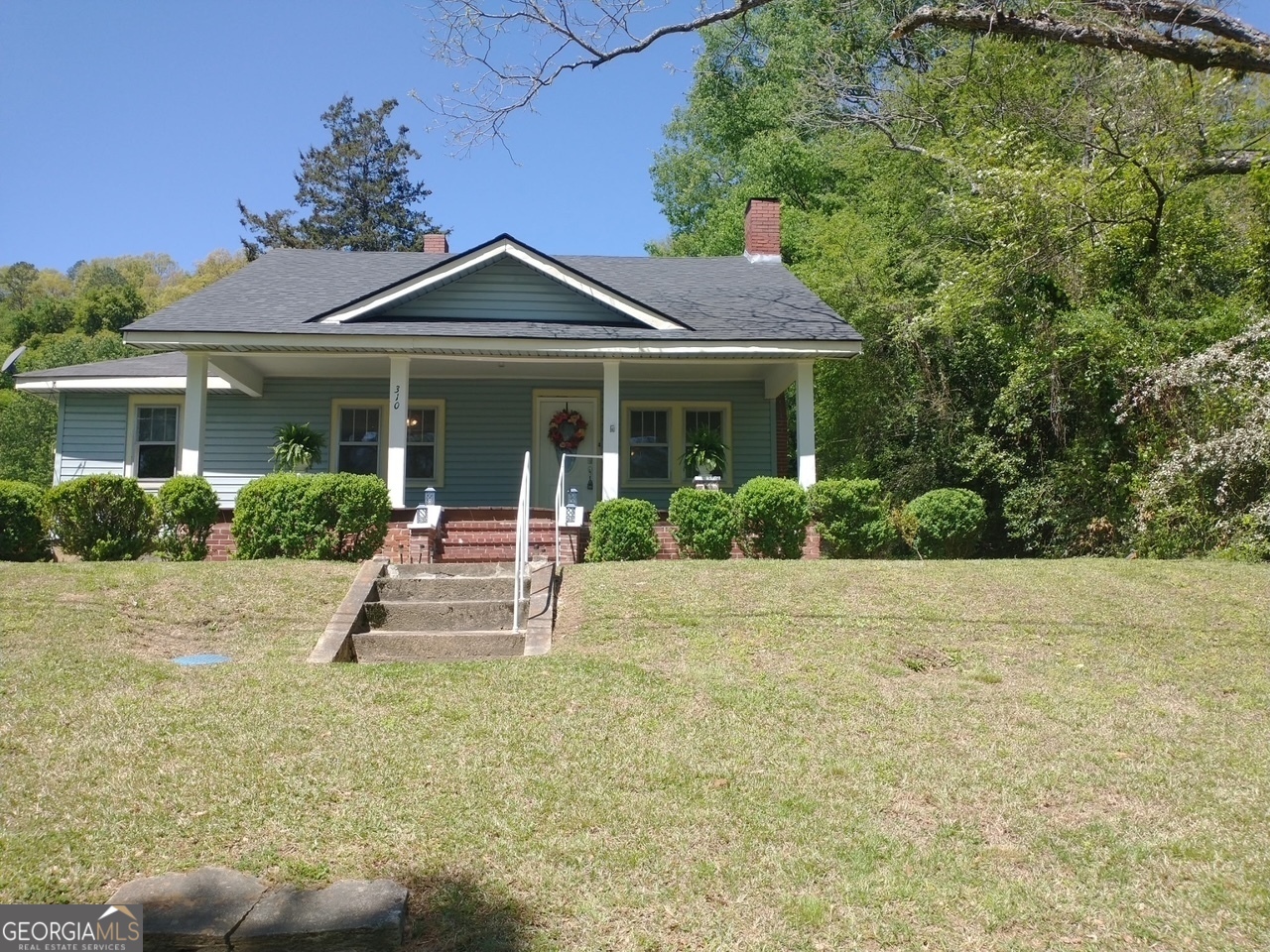 310 Georgia Avenue Property Photo 1