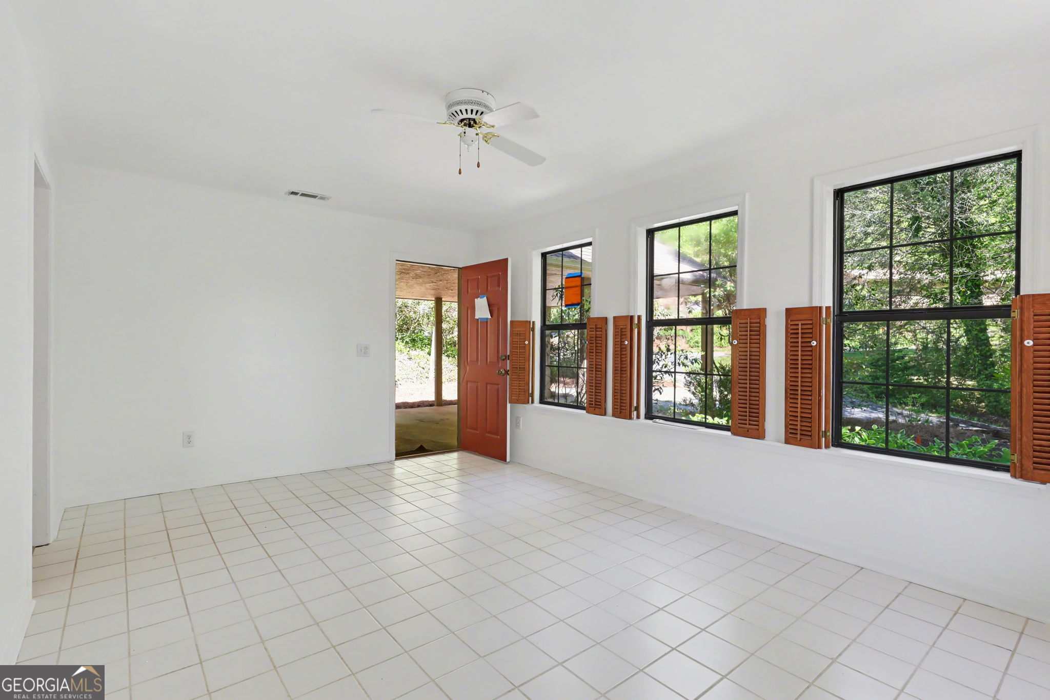 80 Stirling Lane # 2 Property Photo 17