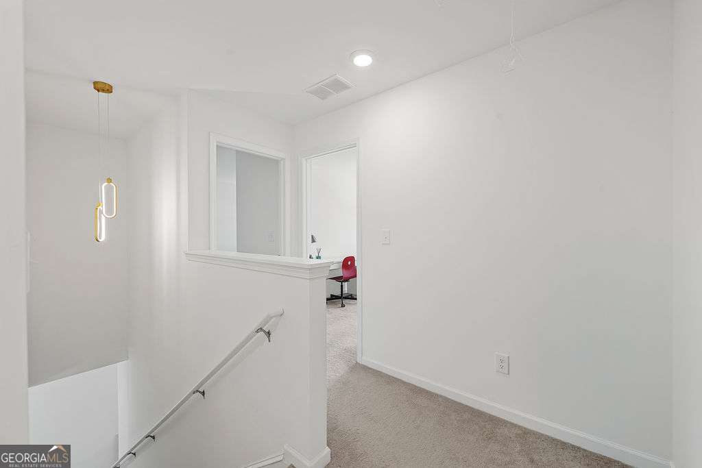 922 Edwin Lane Property Photo 36