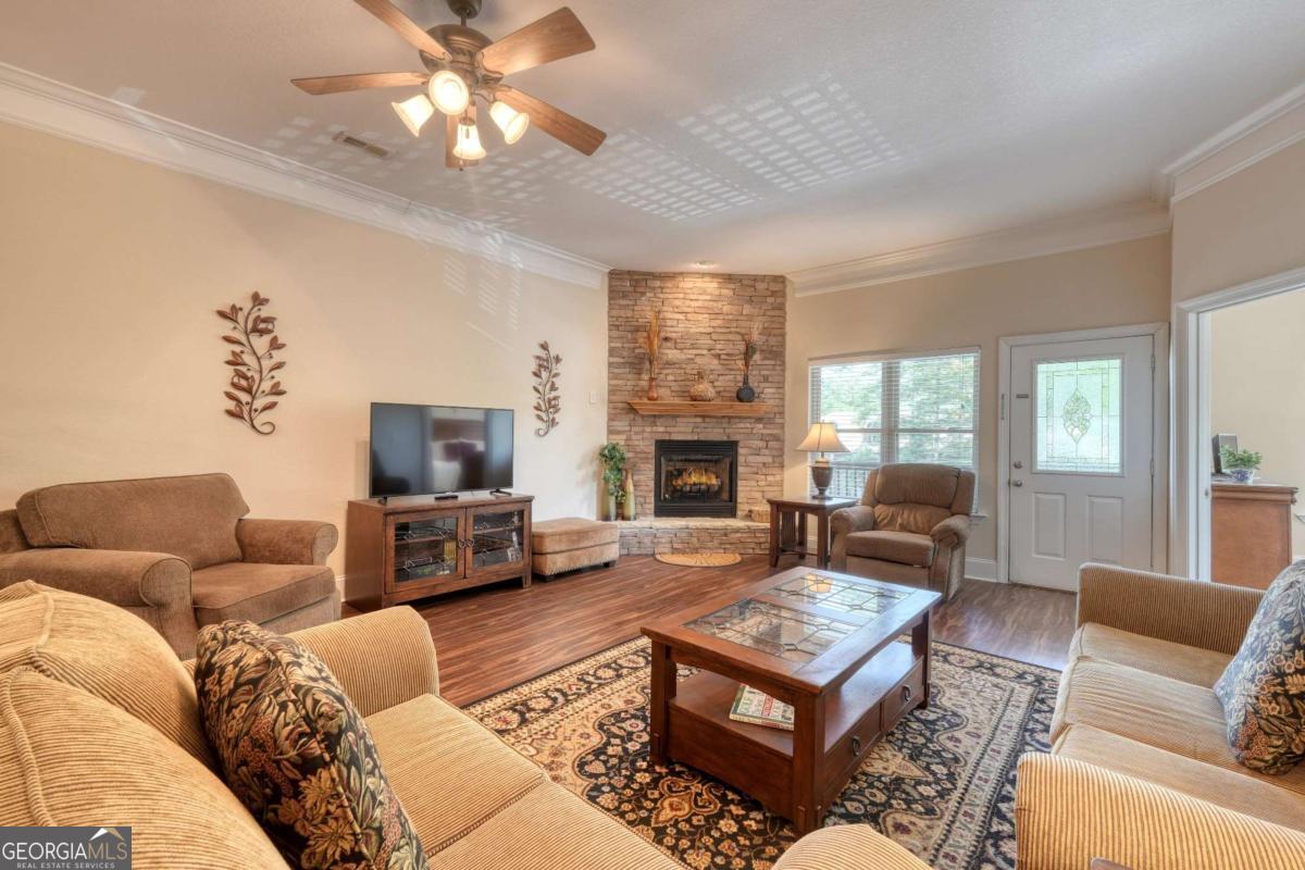 1647e Lakeview Drive Property Photo 12