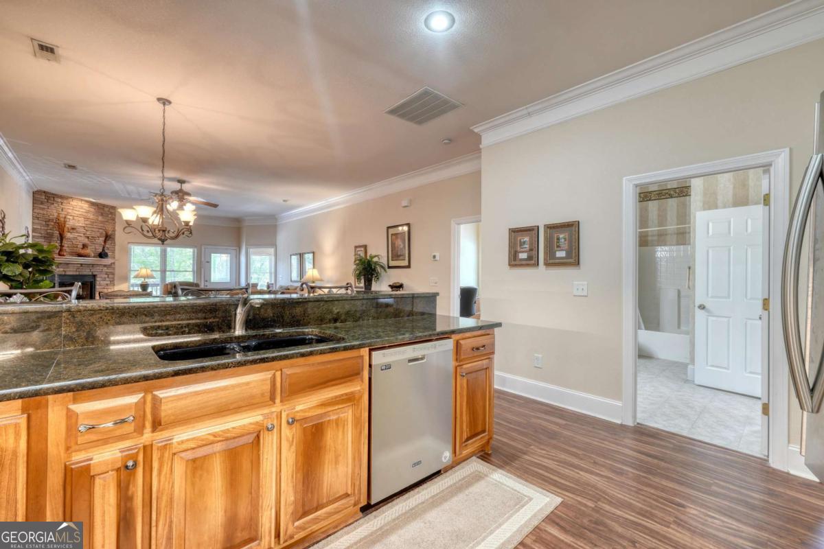 1647e Lakeview Drive Property Photo 18