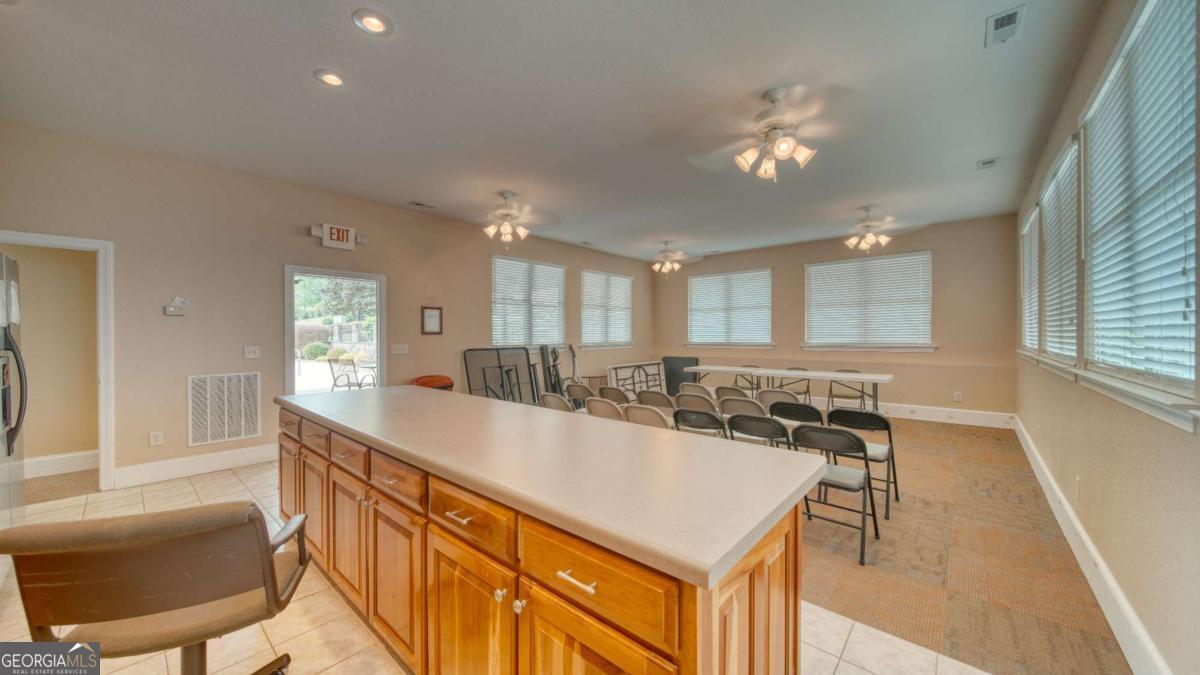 1647e Lakeview Drive Property Photo 40