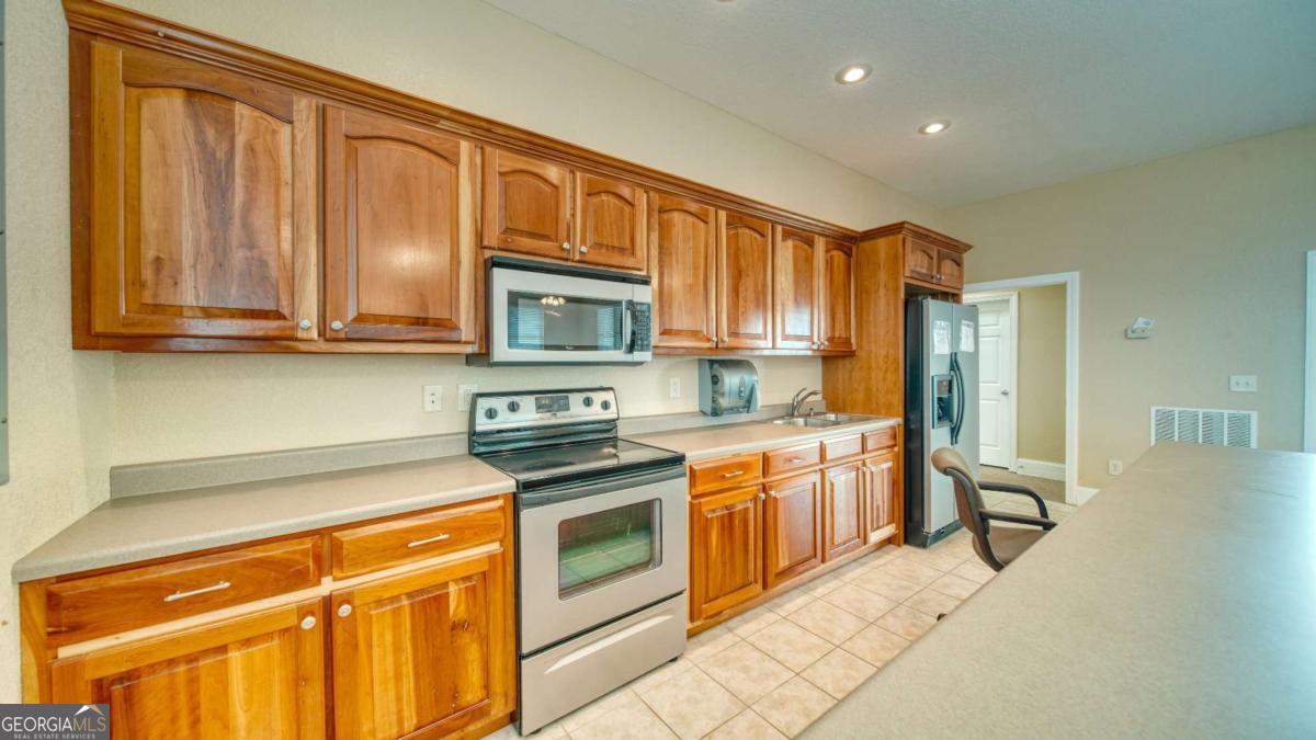 1647e Lakeview Drive Property Photo 41