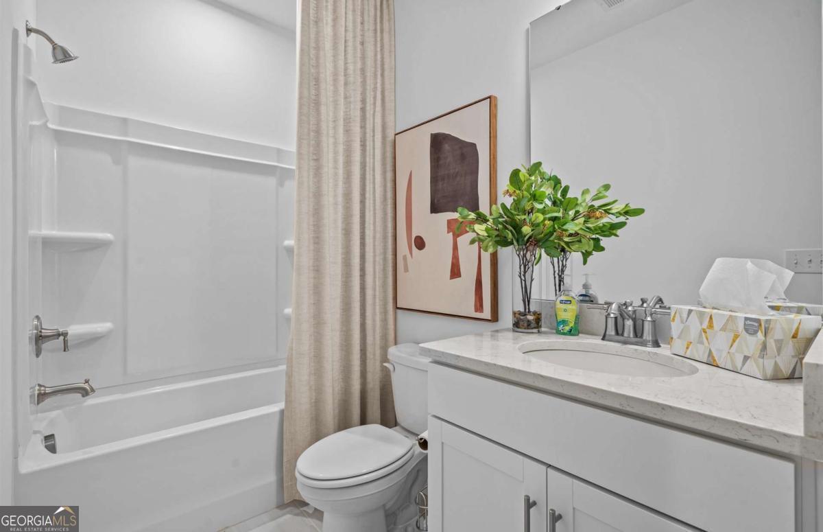 6085 Marigold Way Property Photo 9