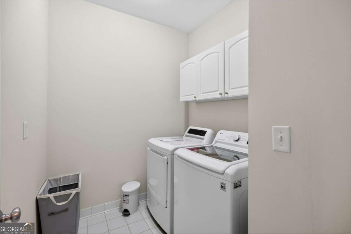 1354 E Rock Springs Road Ne Property Photo 35
