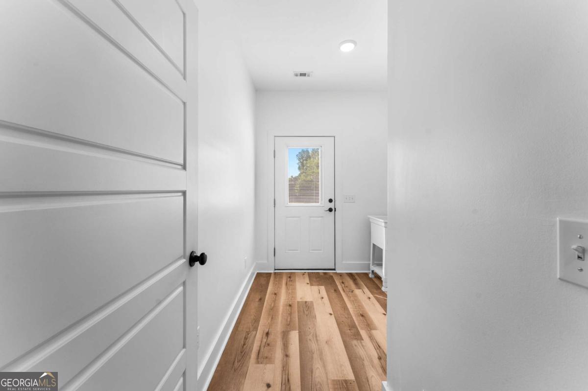 406 Church Street Property Photo 15