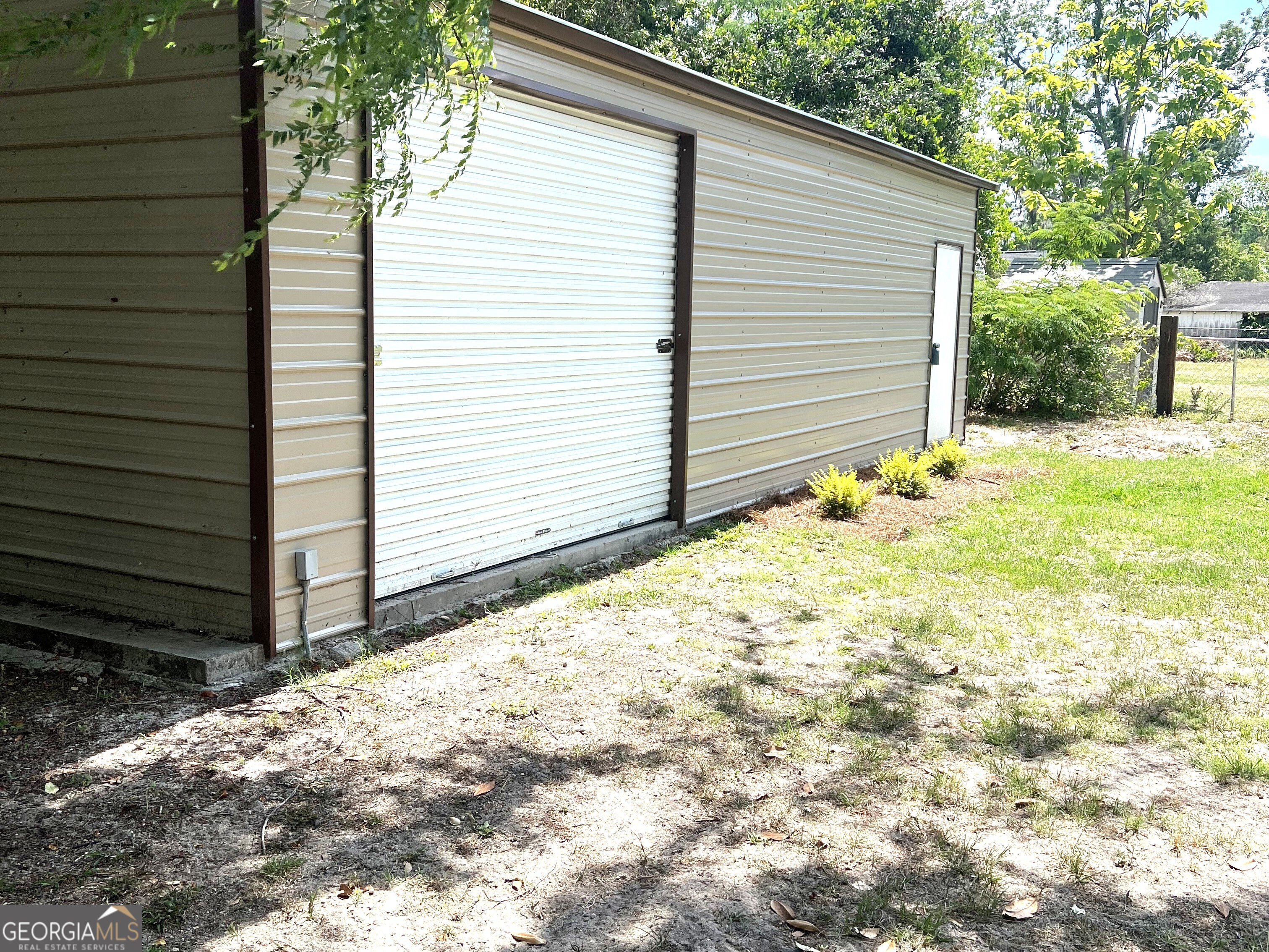 406 Church Street Property Photo 43