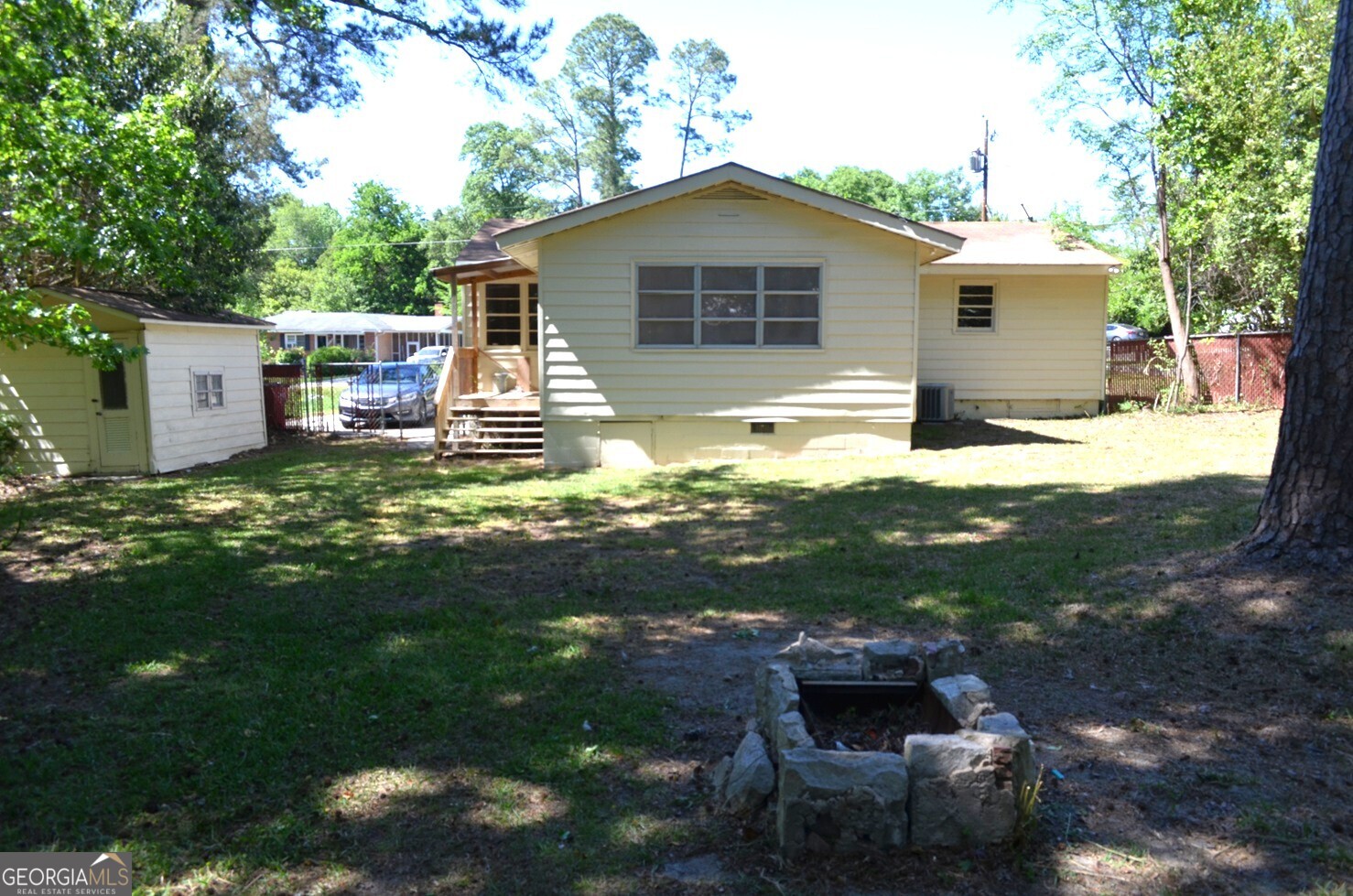 1524 Cambridge Drive Property Photo 6