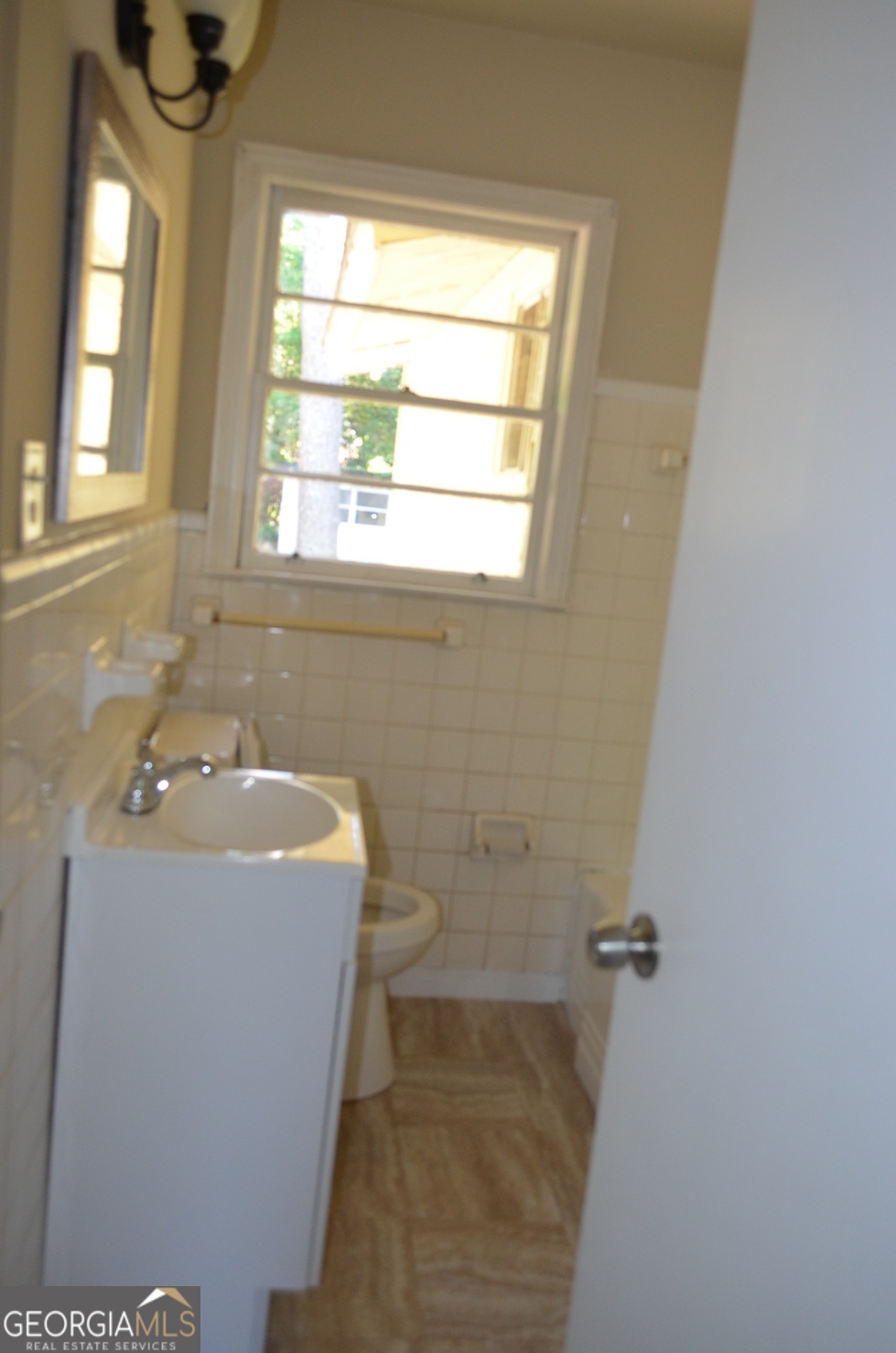 1524 Cambridge Drive Property Photo 11