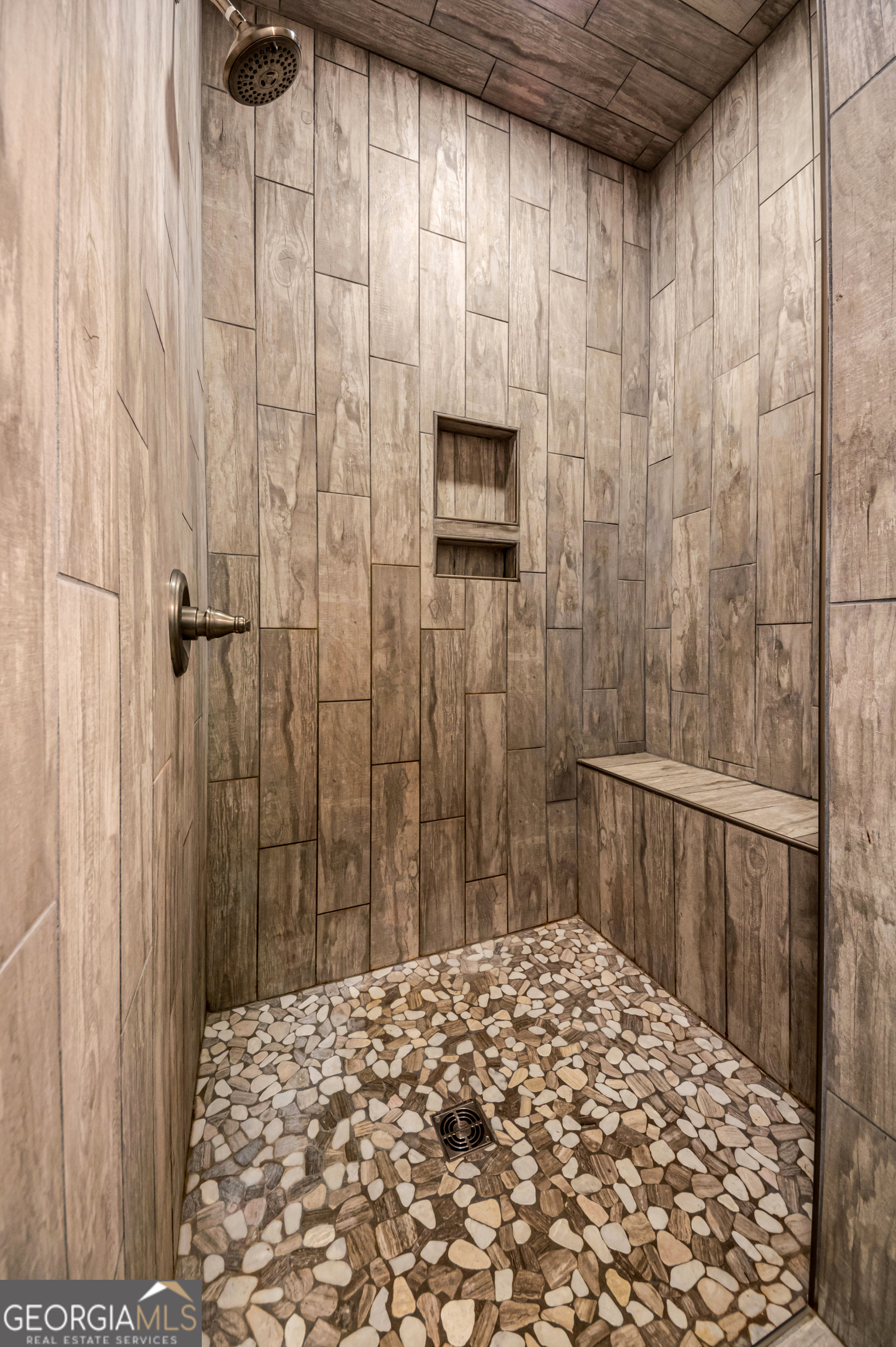 45 Hall Lane Property Photo 11