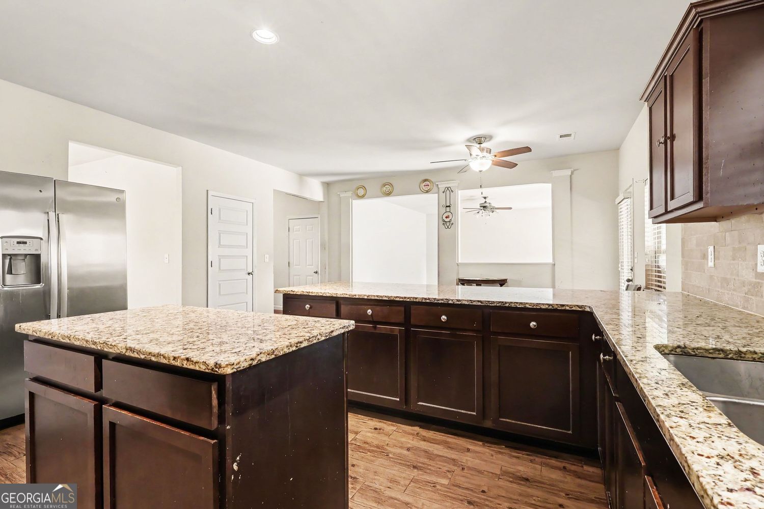 55 Silver Willow Court Property Photo 12