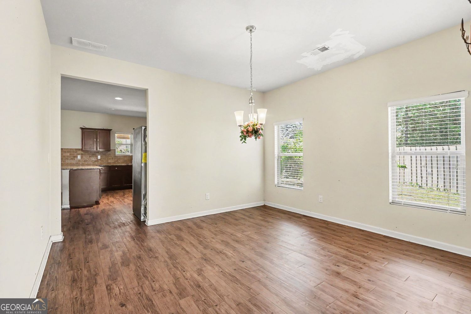 55 Silver Willow Court Property Photo 16