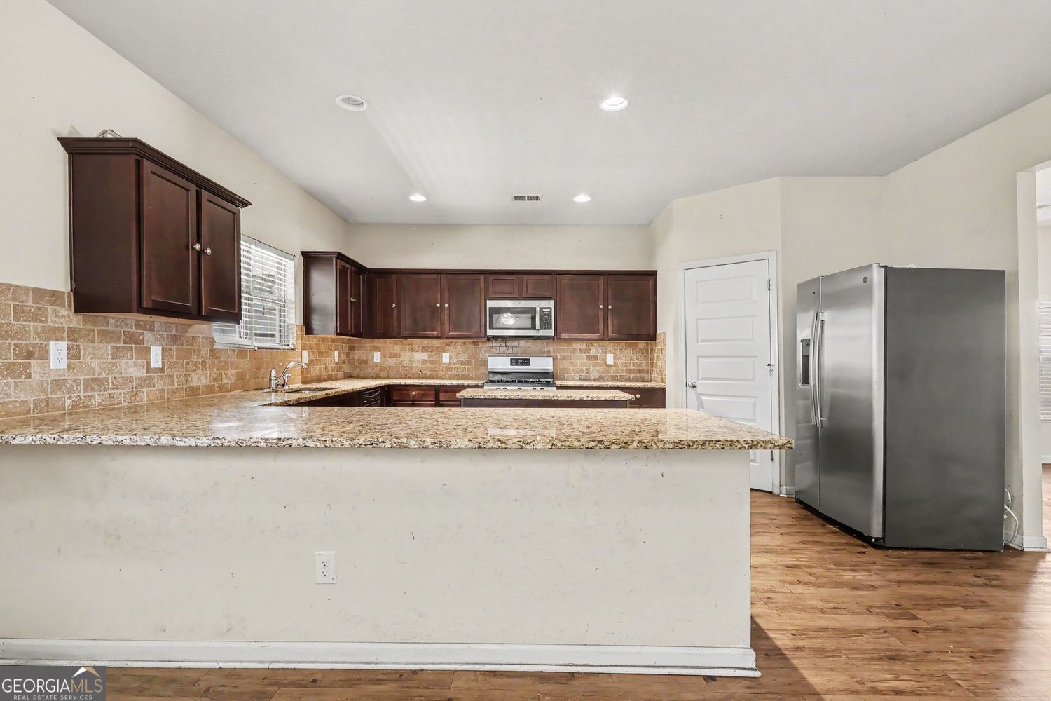 55 Silver Willow Court Property Photo 17