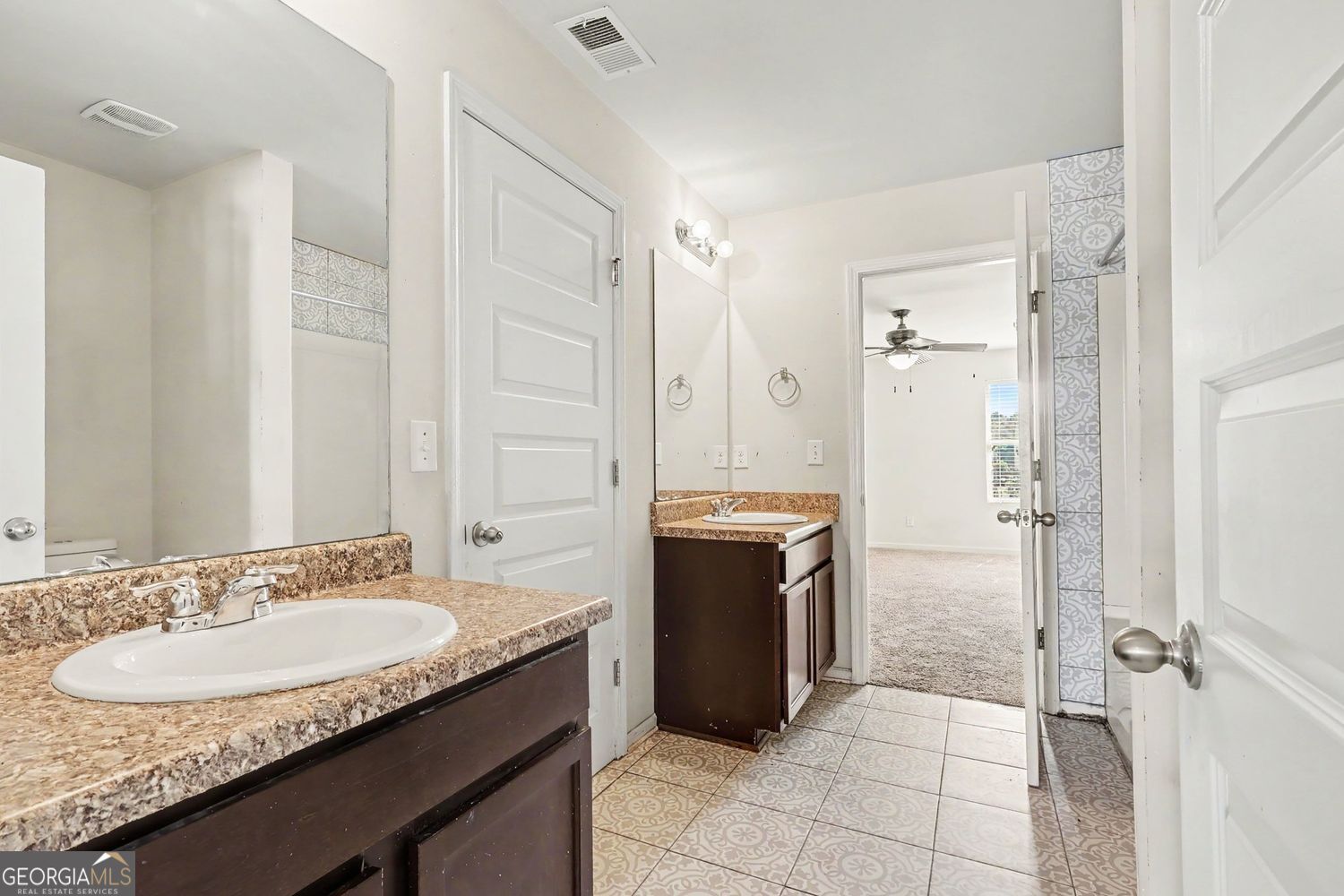 55 Silver Willow Court Property Photo 31