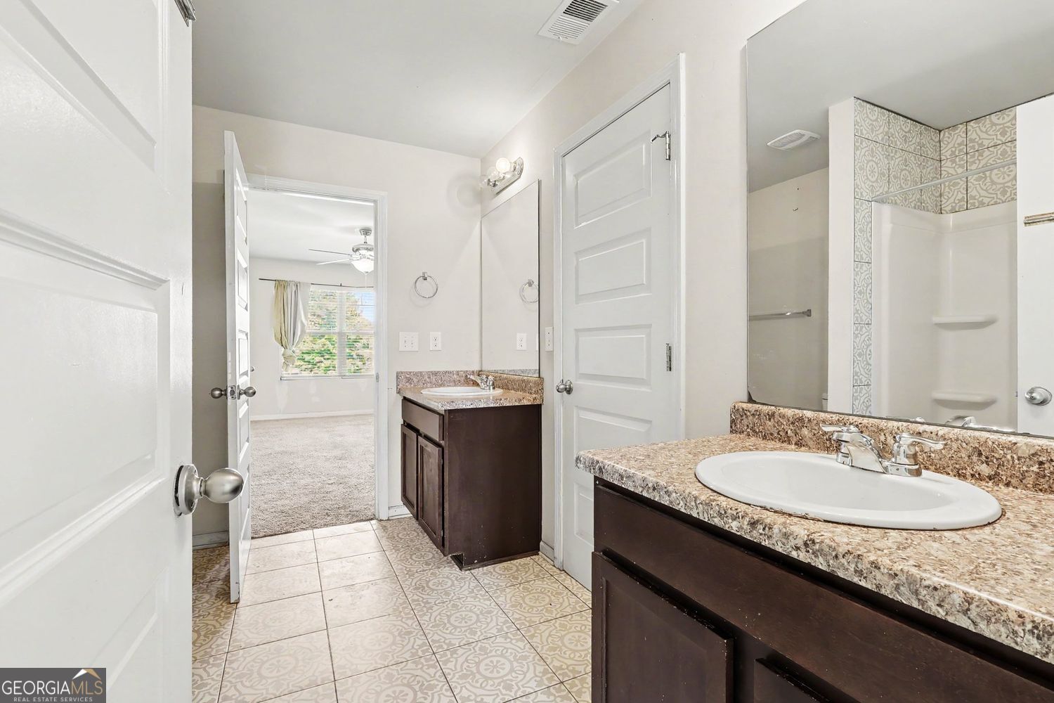55 Silver Willow Court Property Photo 32