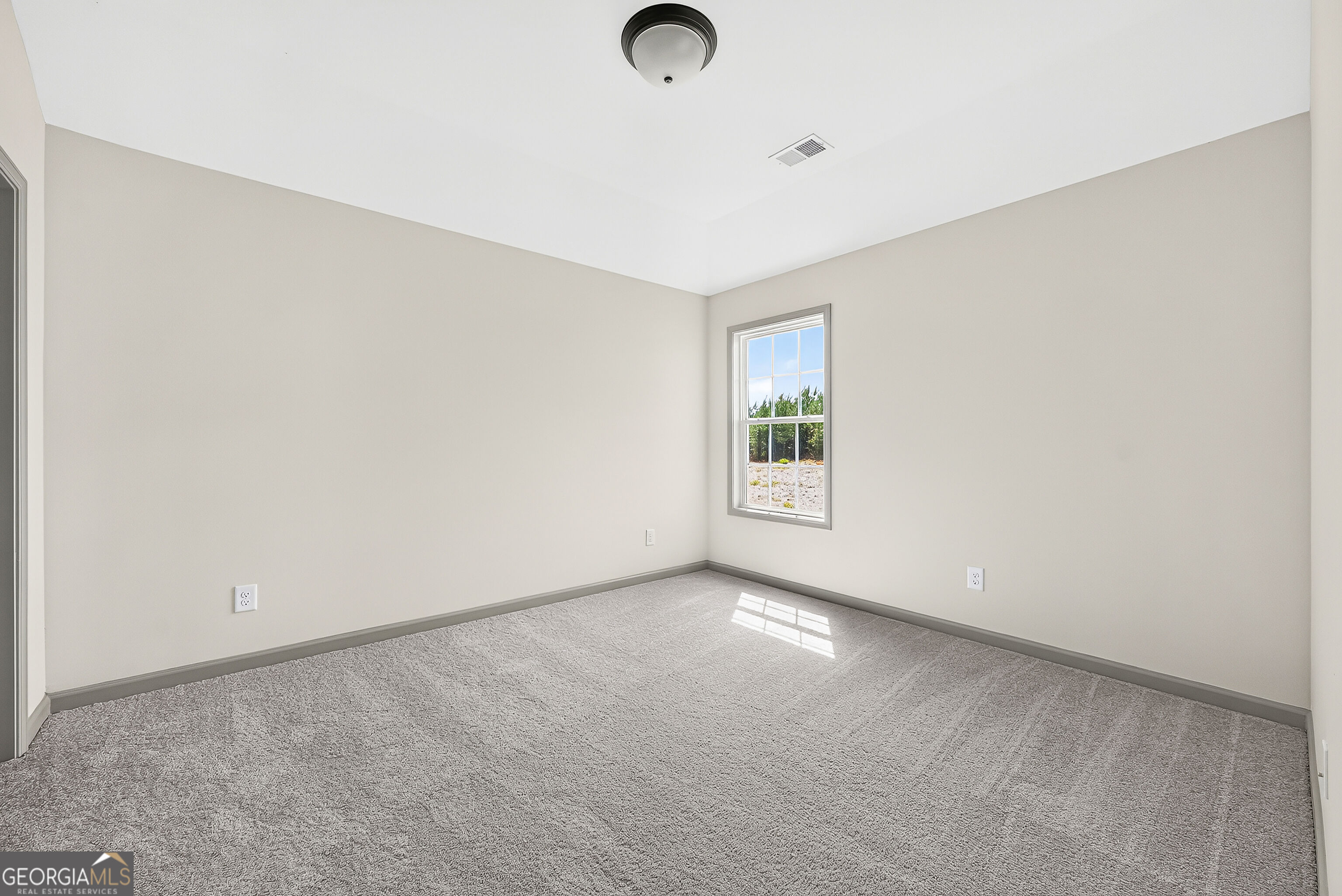 74 Mitchell Road # 53 Property Photo 17