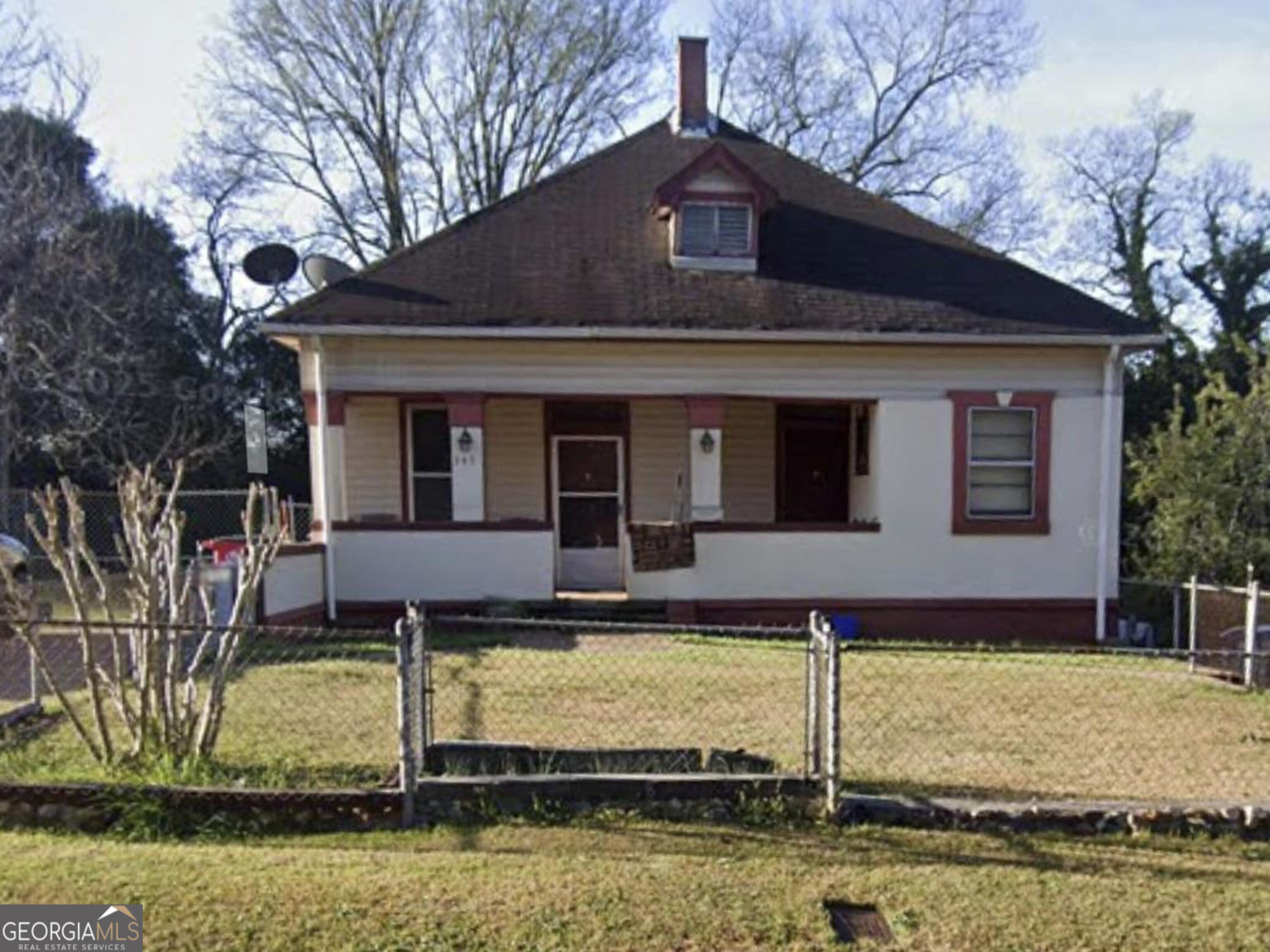347 Woolfolk Street Property Photo 1