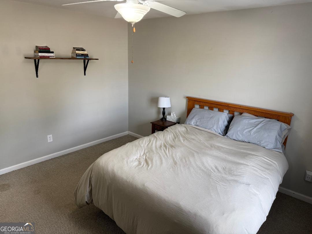 121 Saluda Drive Property Photo 8
