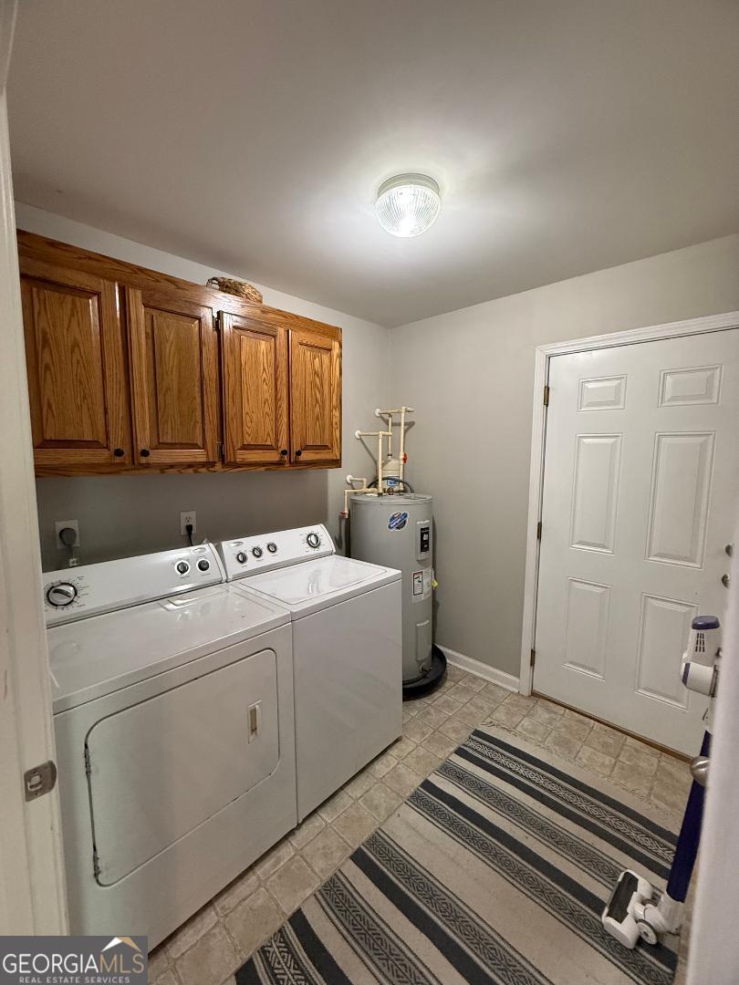 121 Saluda Drive Property Photo 11