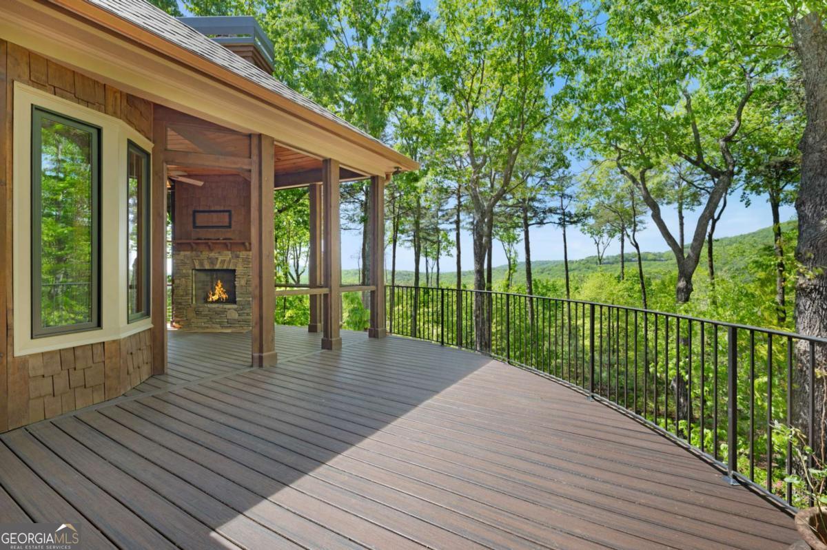 160 Bluestern Drive Se Property Photo 37