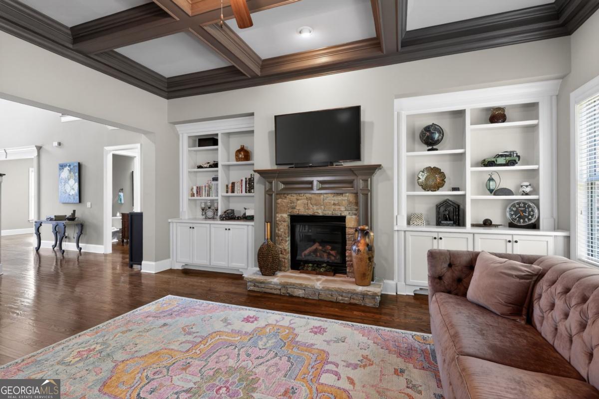 2083 Skybrooke Lane Property Photo 18