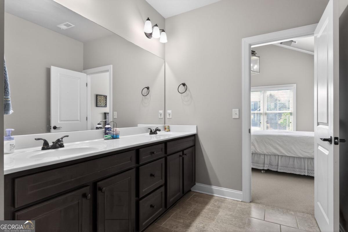 2083 Skybrooke Lane Property Photo 32